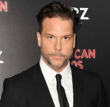 Dane Cook Age, Height, Net Worth, Family & Bio 2024